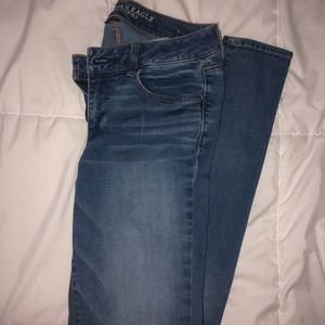 American Eagle Blue Jeans